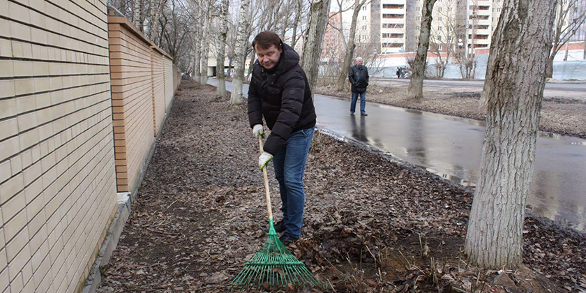 Юрий Прохоров