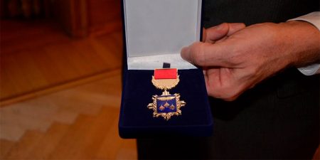 знак отличия «За заслуги перед городом Жуковским»